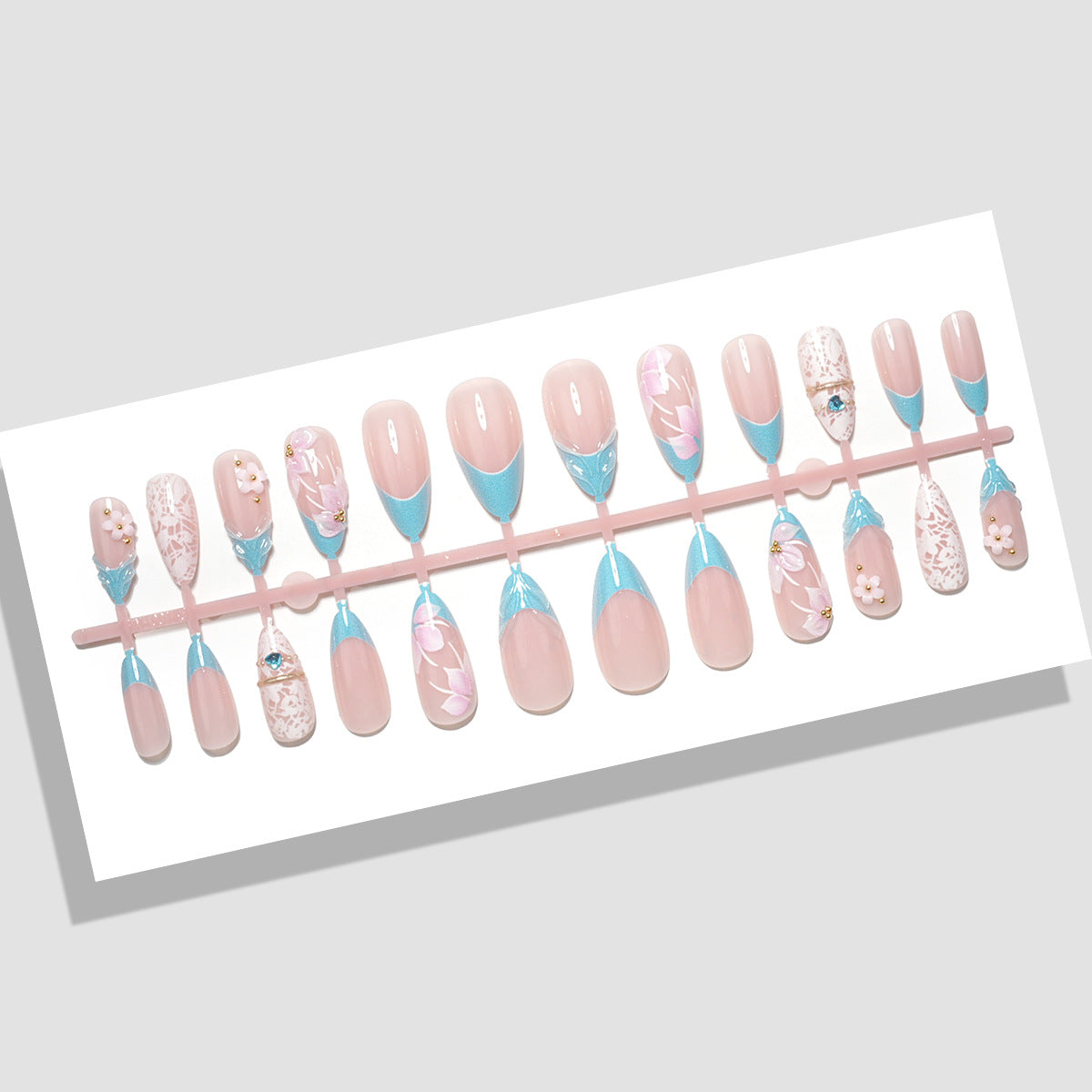 Dekorative Press-On Nagelkunst Kollektion