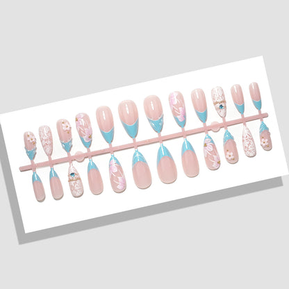 Dekorative Press-On Nagelkunst Kollektion