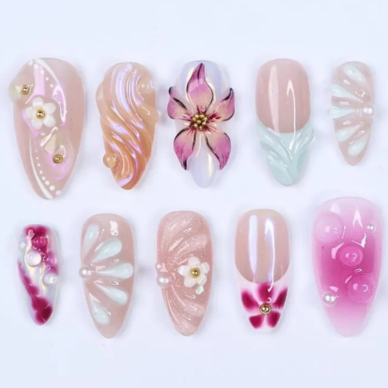 Künstlerisches Floral- und Stern-Applikationen Press-On Nagelset Brehn