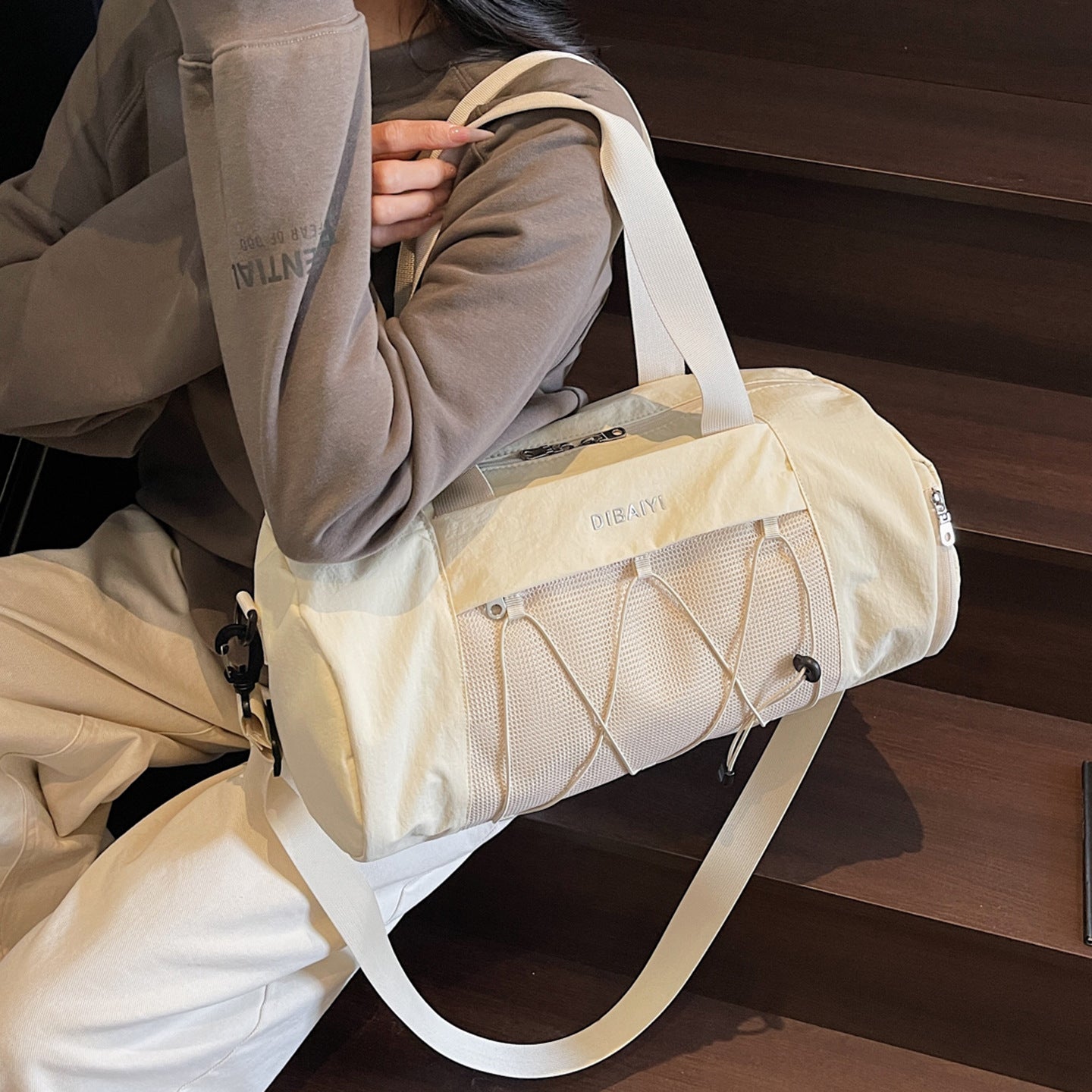 Multi-Taschen Fitness Duffel Brehn