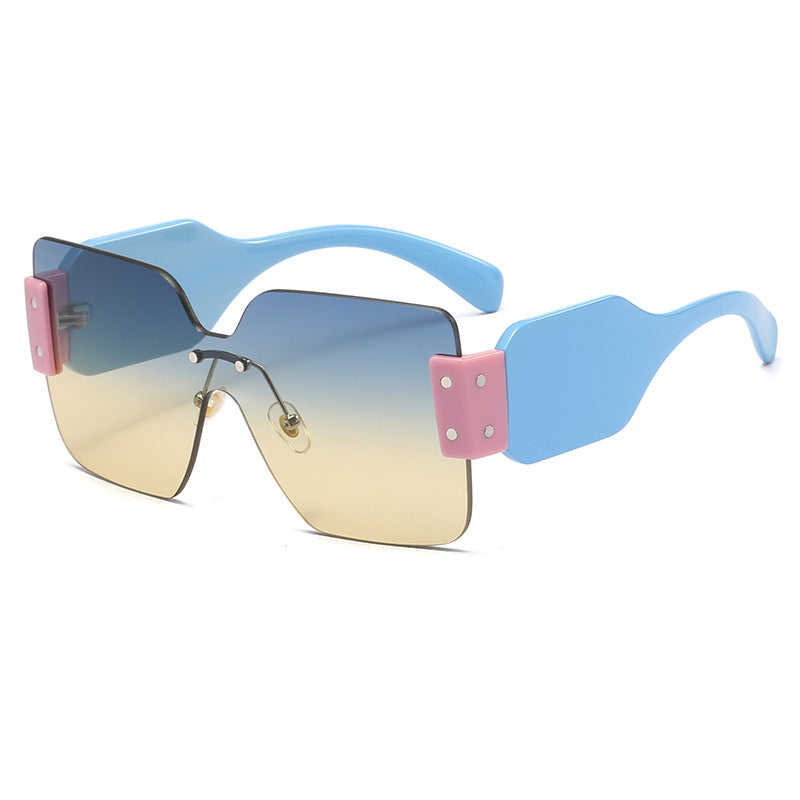Damen modische flache Sonnenbrille mit kreativem Design Brehn