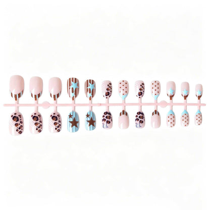 Künstlerisches Mischdesign Nagelkunstset