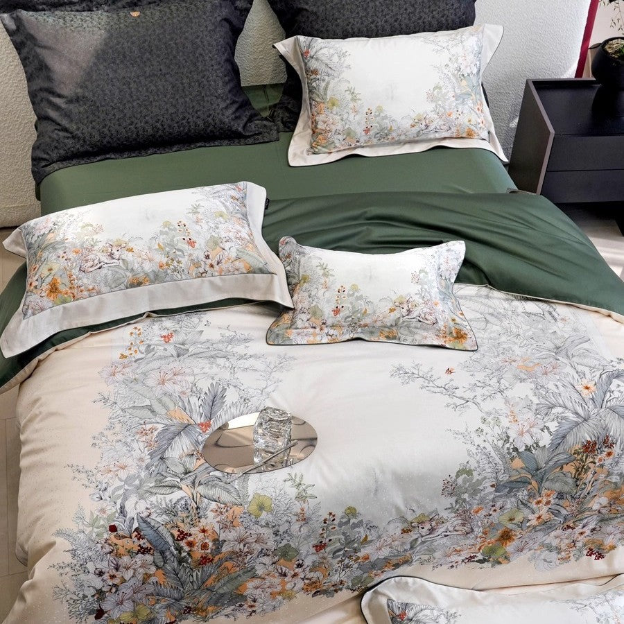 Reversibles Botanisches Baumwoll-Satin Bettbezugset mit Paspelrand und passenden Kissenbezügen