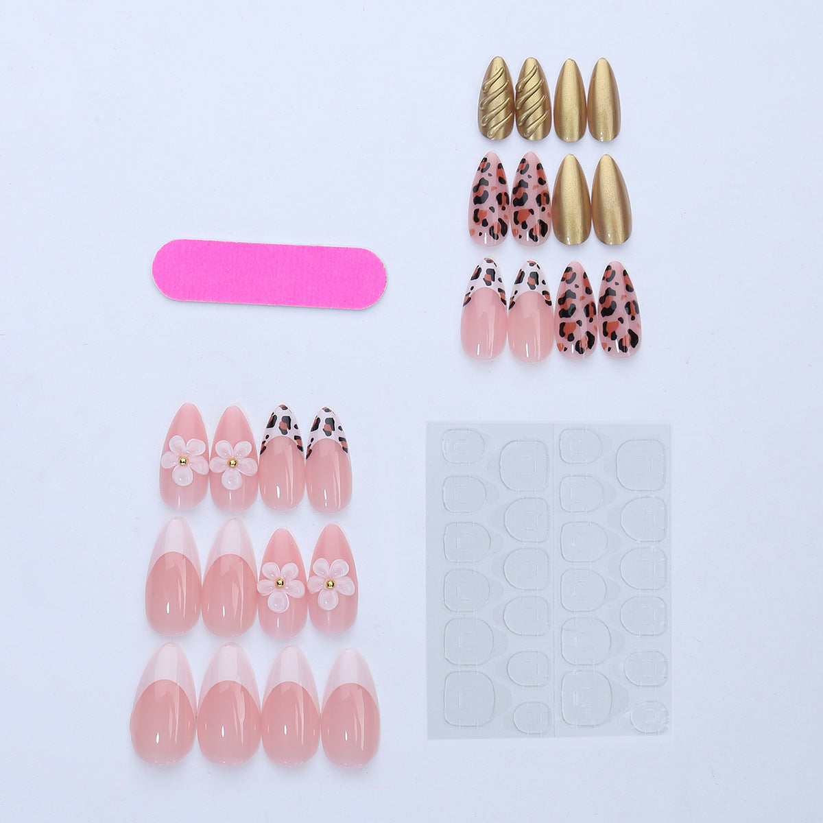 Kreatives Kunstnagelset mit floralen und tierischen Akzenten Brehn