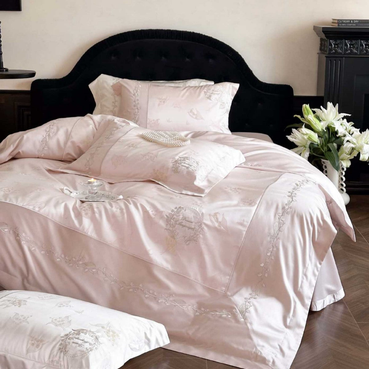 Luxuriöses Jacquard besticktes Satin Bettbezug Set