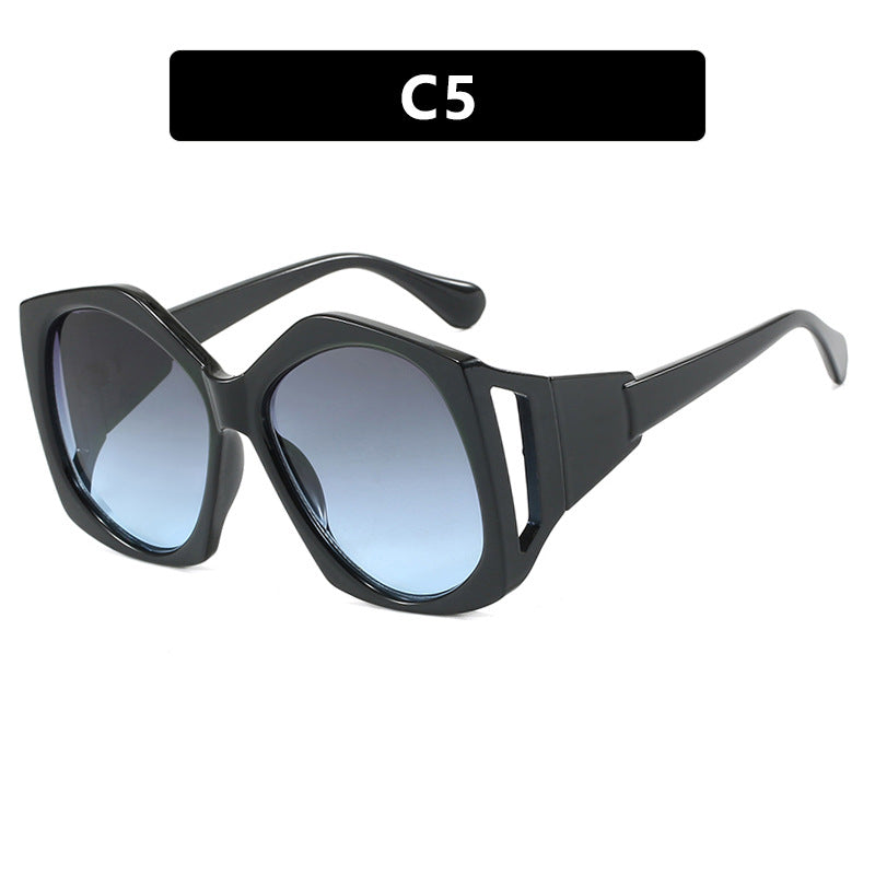Damen oversized Sonnenbrille mit futuristischem Design Brehn
