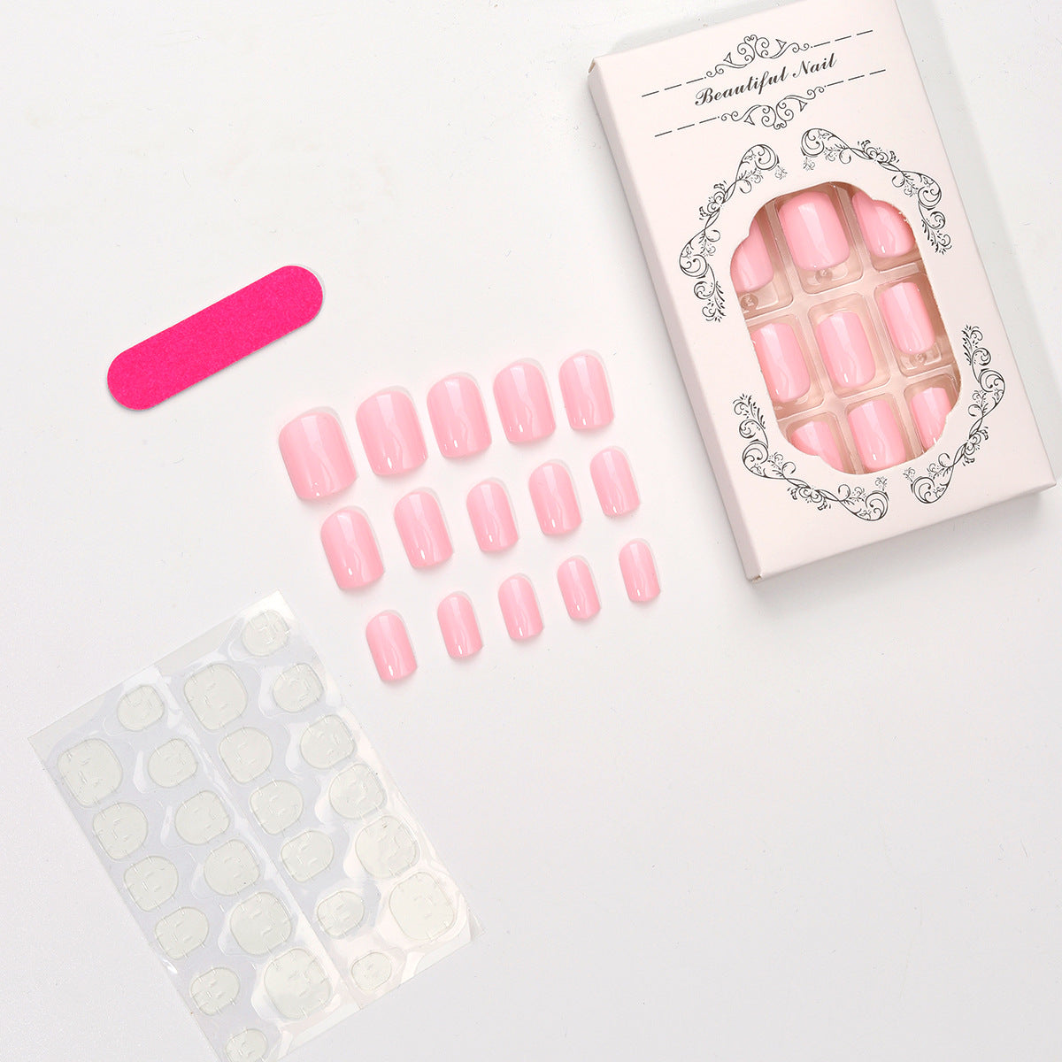 Glänzende Press-On-Nagelspitzen-Kollektion Brehn