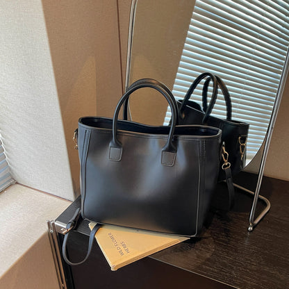 Klassische Lederhandtasche