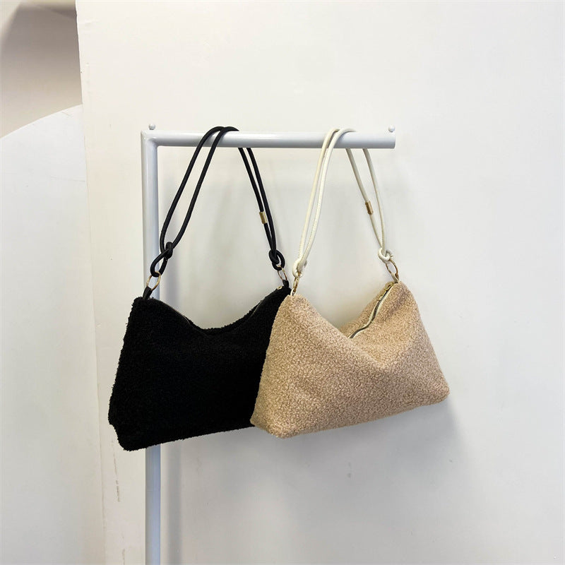 Gemütliche Texturierte Handtasche