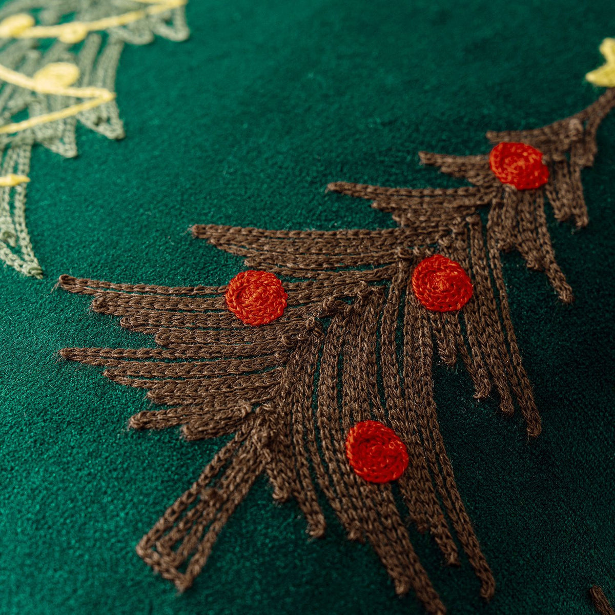Bestickte Weihnachtsbaum quadratische Dekokissenhülle mit Kettelrand