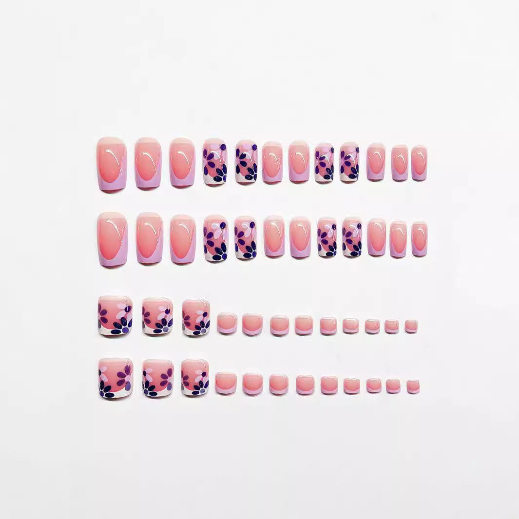 Elegante florale Press-On-Nagelverzierungen Brehn