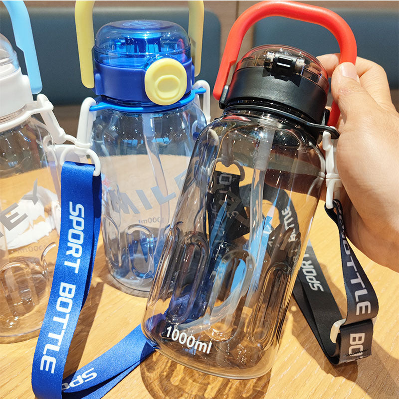 Damen Sportliche Trinkflasche mit praktischem Tragegurt Brehn