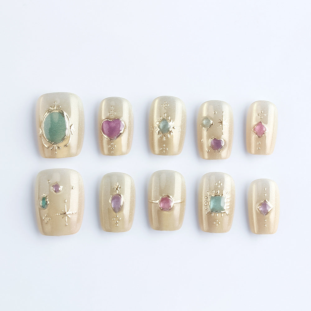 Dekorative Press-On Nagelkunst Kollektion Brehn