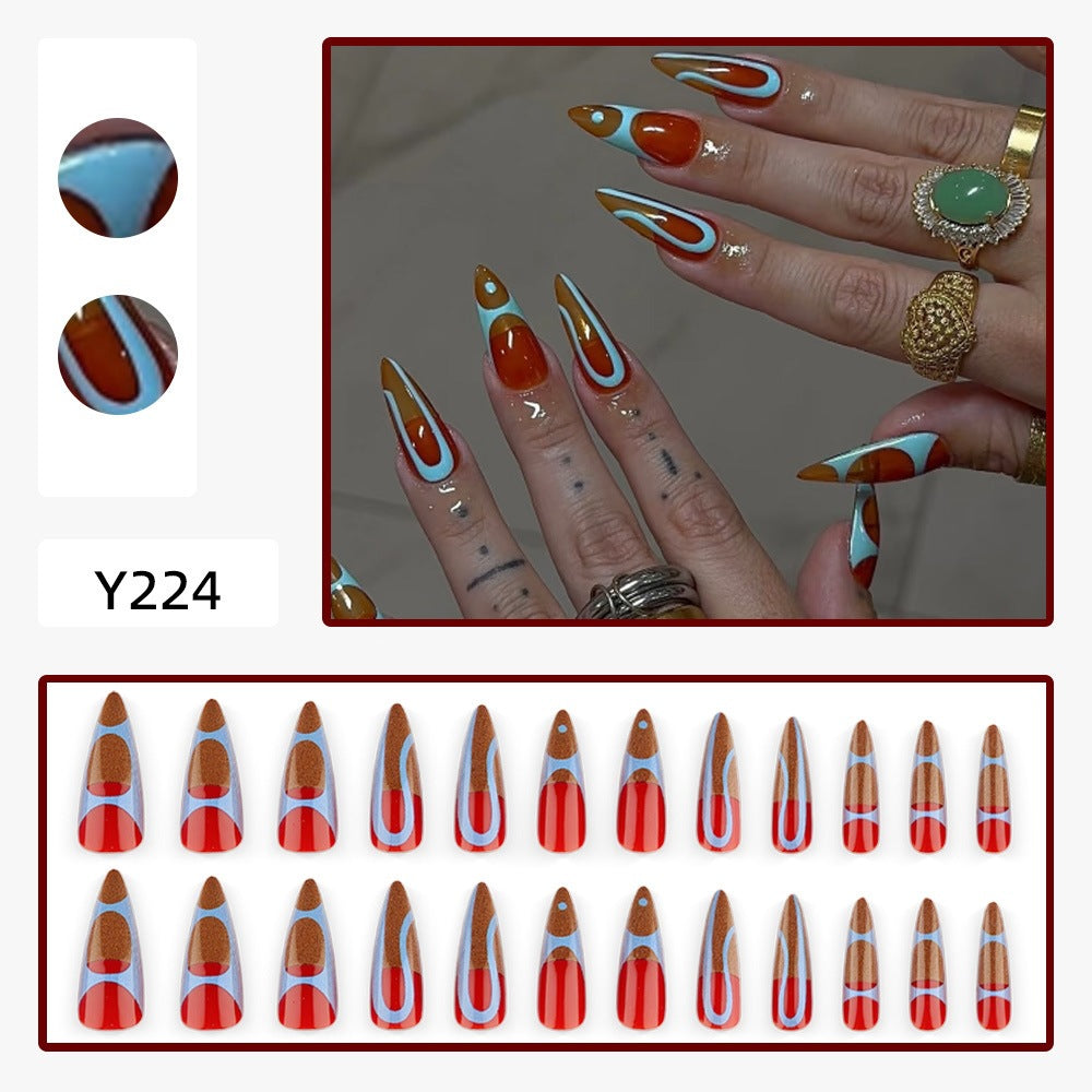 Kreative Kunstnagelspitzen mit geometrischen Mustern Brehn