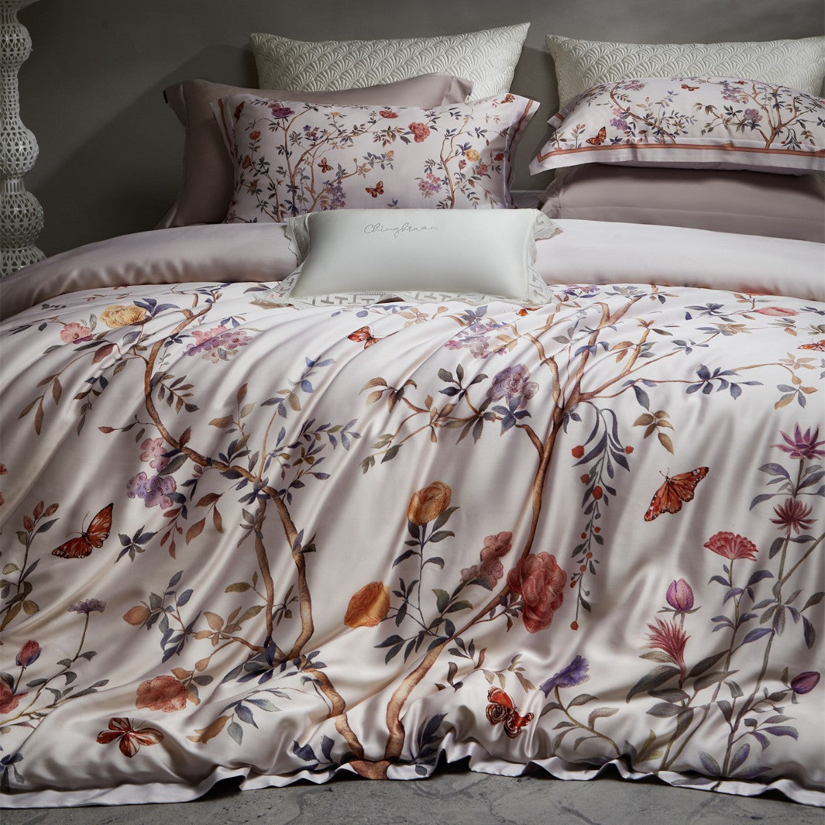 Blumen-Aquarell Satin-Feel Wendebettbezug Set mit botanischem Druck & Paspel-Kissenbezügen