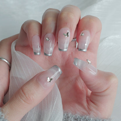 Schmetterlings-verzierte Press-On Nagelset