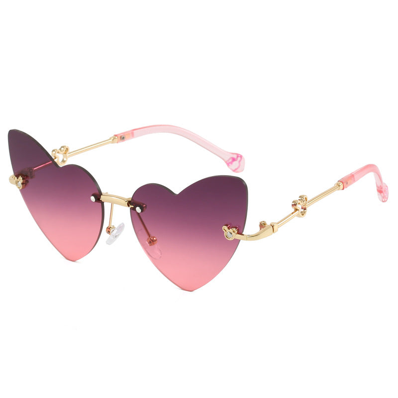Damen Herzförmige Sonnenbrille mit verziertem Rahmen Brehn