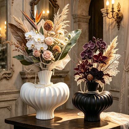 Skulptierte gerippte dekorative Vase Brehn