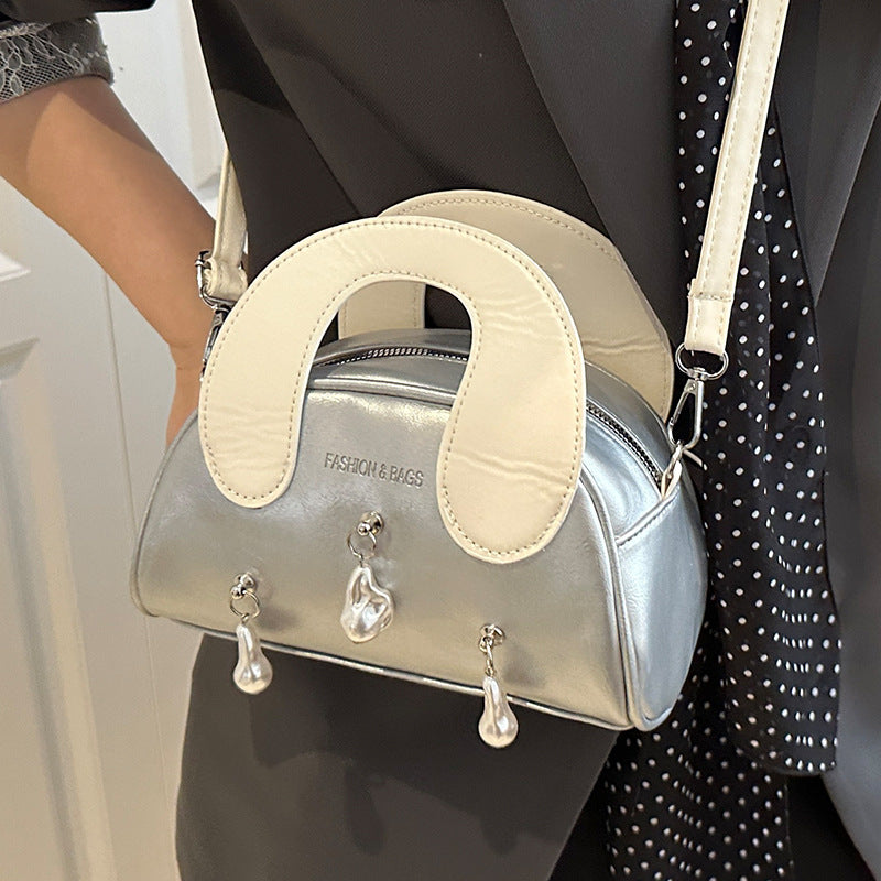 Elegante Perlenverzierte Handtasche