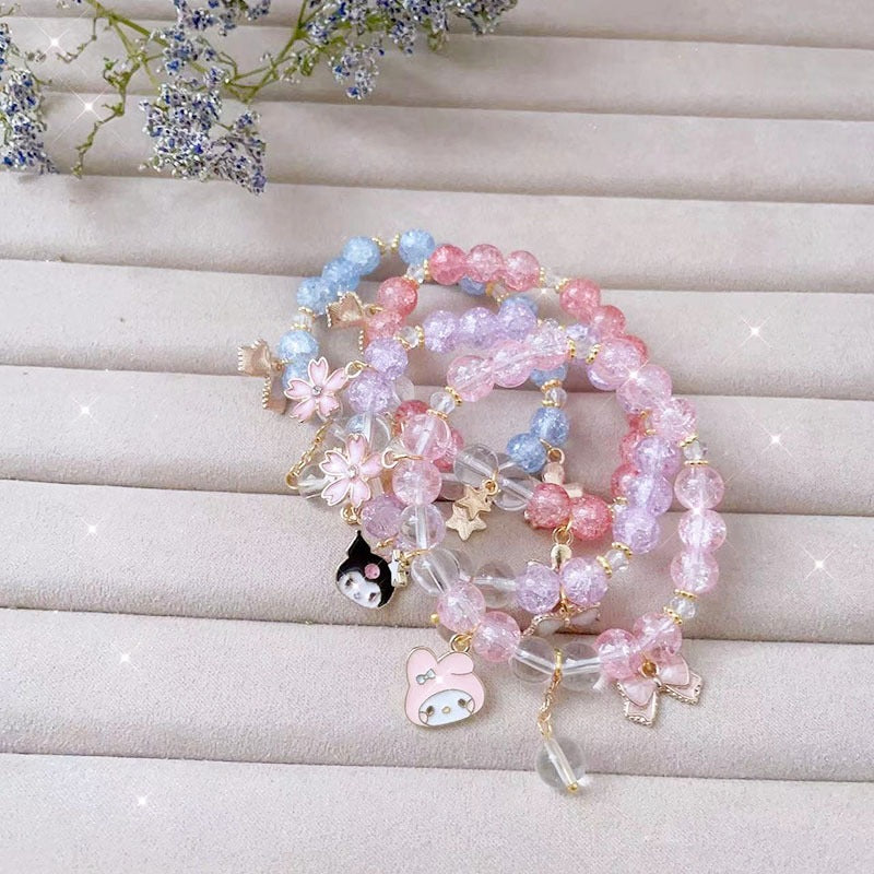 Elegantes Armband mit Tier- und Glitzeranhängern Brehn