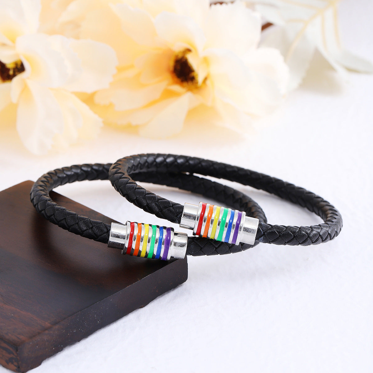 Leder Geflochtener Armband mit Bunter Akzent Brehn