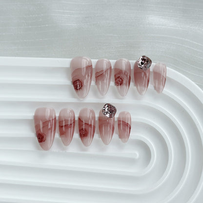 Schmetterlings-verzierte Press-On Nagelset