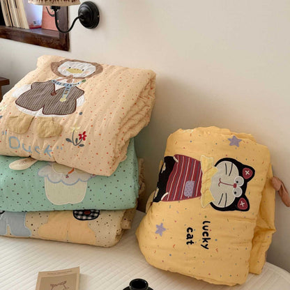 Kuschelige Kinder-Steppdecke mit niedlicher Hunde-Applikation
