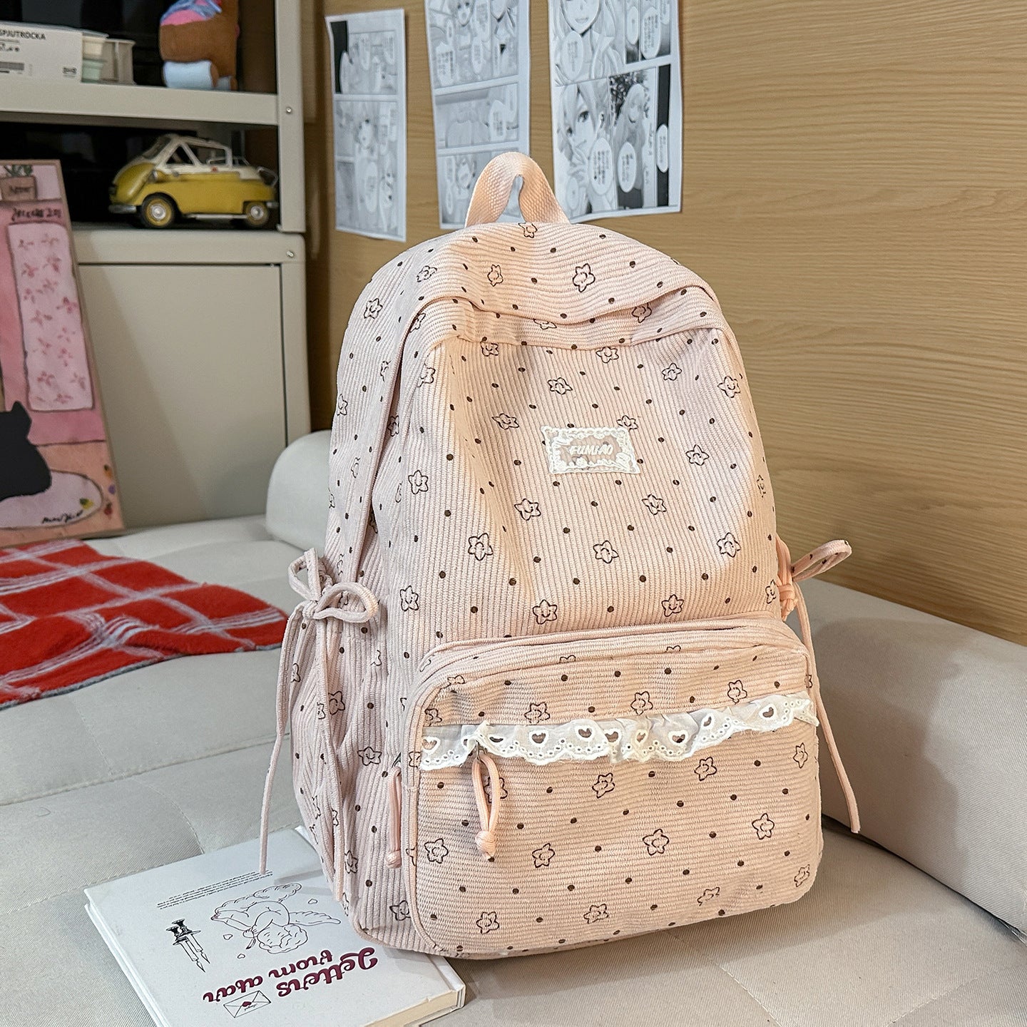 Dekorativer Verzierter Schulrucksack