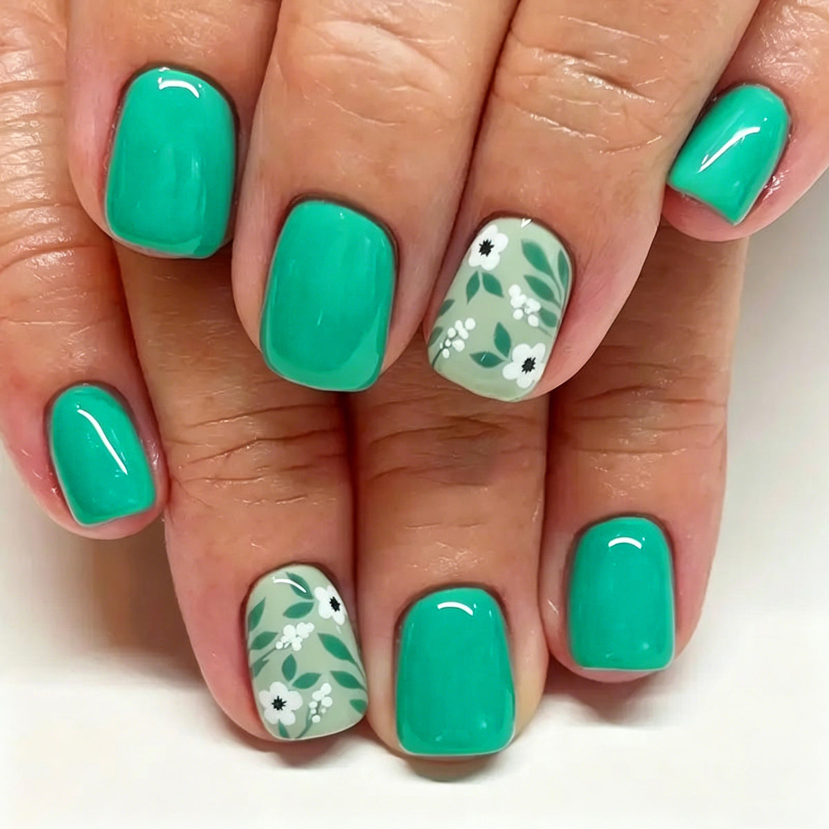 Blütenmuster Nagelaufkleber Brehn