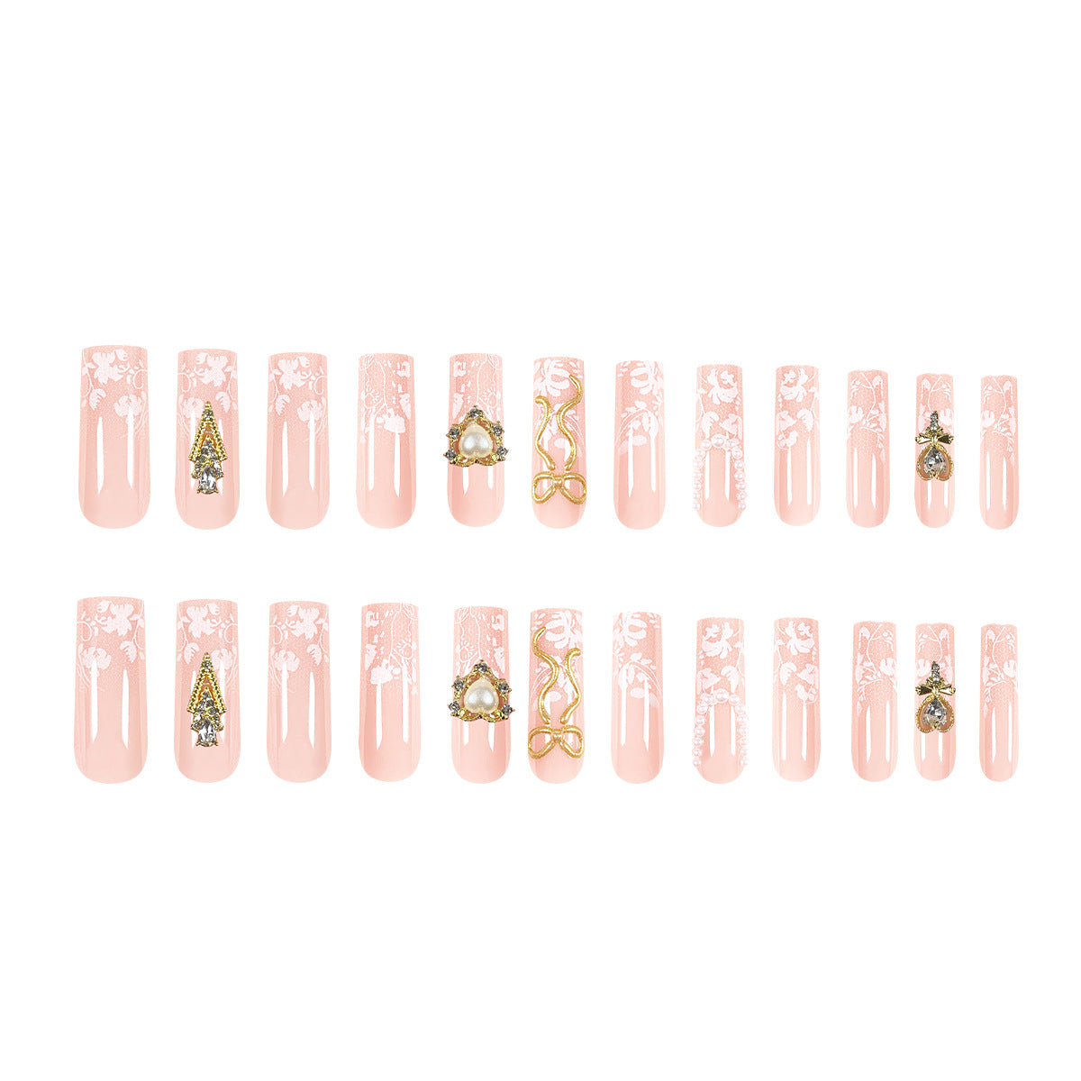 Kunstvolle Long Nails mit eleganten Goldakzenten Brehn