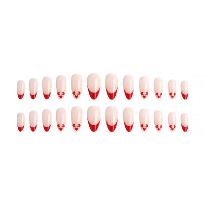 Kreative Herz-Nagelspitzen Brehn