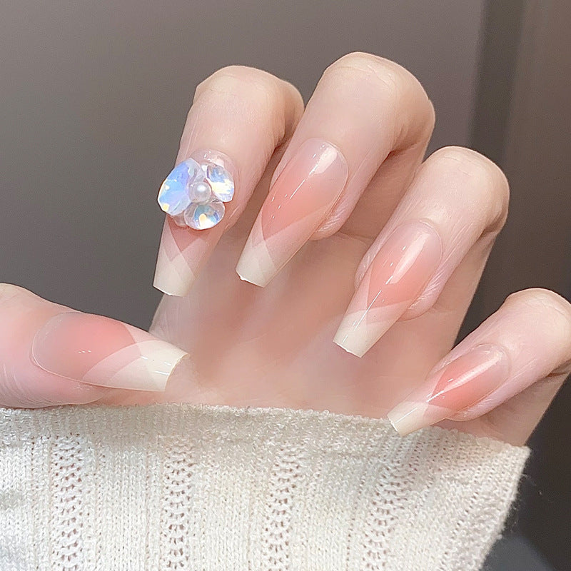 Stylische Press-On-Nageltips mit Leopardendesign Brehn