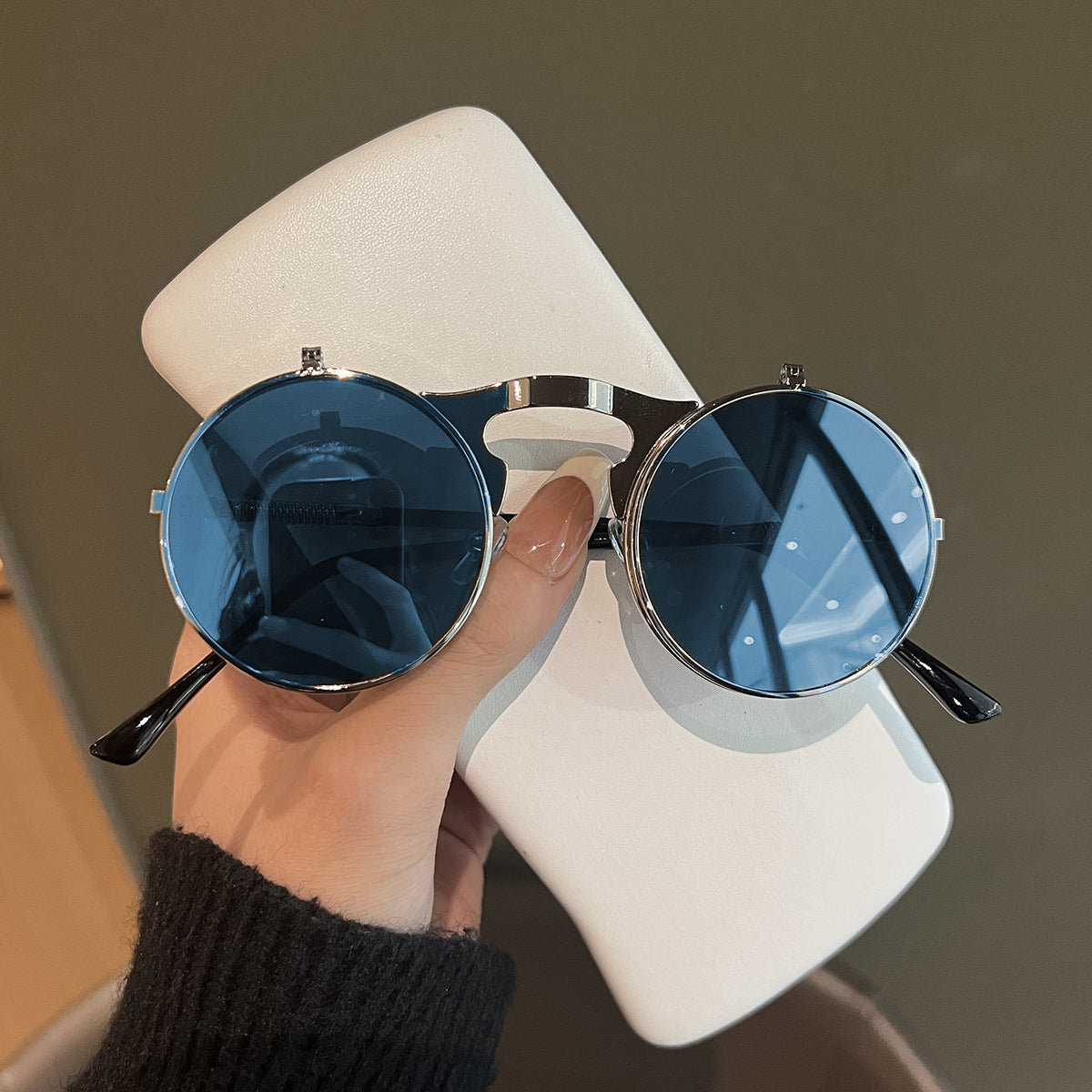 Damen Runde Designer-Sonnenbrille mit innovativem Rahmen Brehn