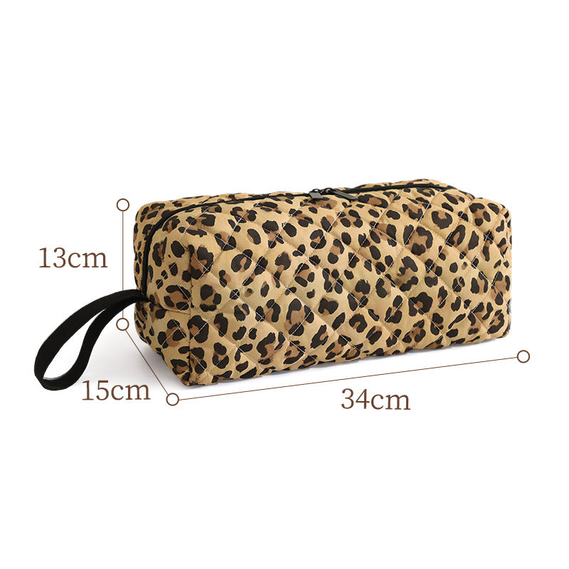 Gestepptes Tiermotiv-Make-up-Tasche Brehn