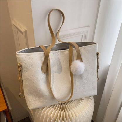 Stylische Präge-Schultertasche