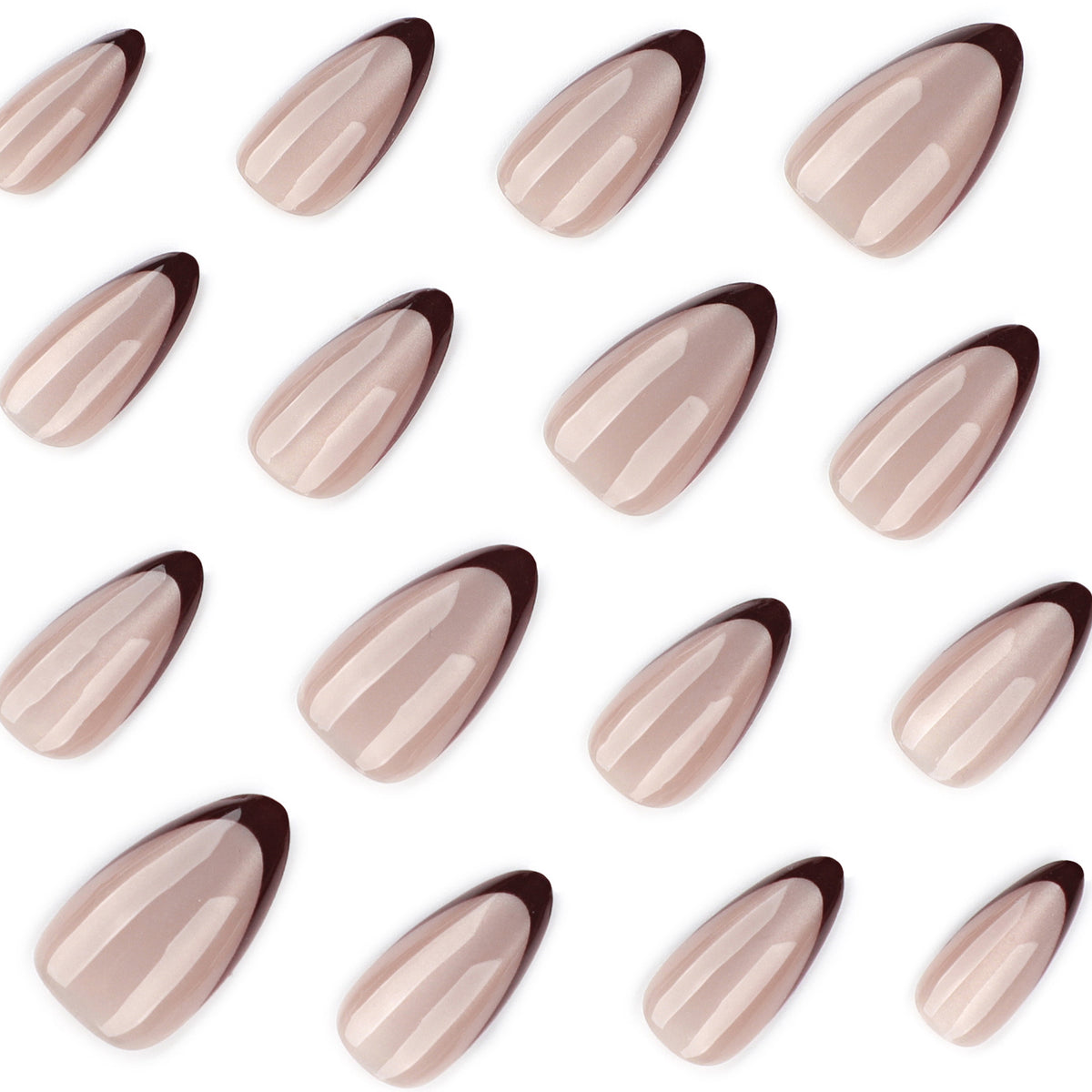Künstliche Nagelkunst mit elegantem French-Tip Brehn