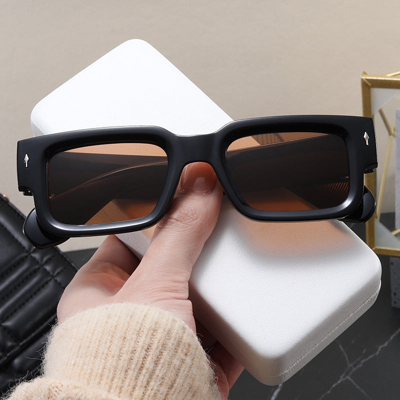 Damen Modische rechteckige Sonnenbrille mit hochwertigen Gläsern Brehn