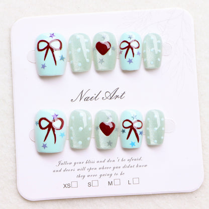 Dekoratives, urlaubsbezogenes Press-On-Nagelkunst-Set Brehn