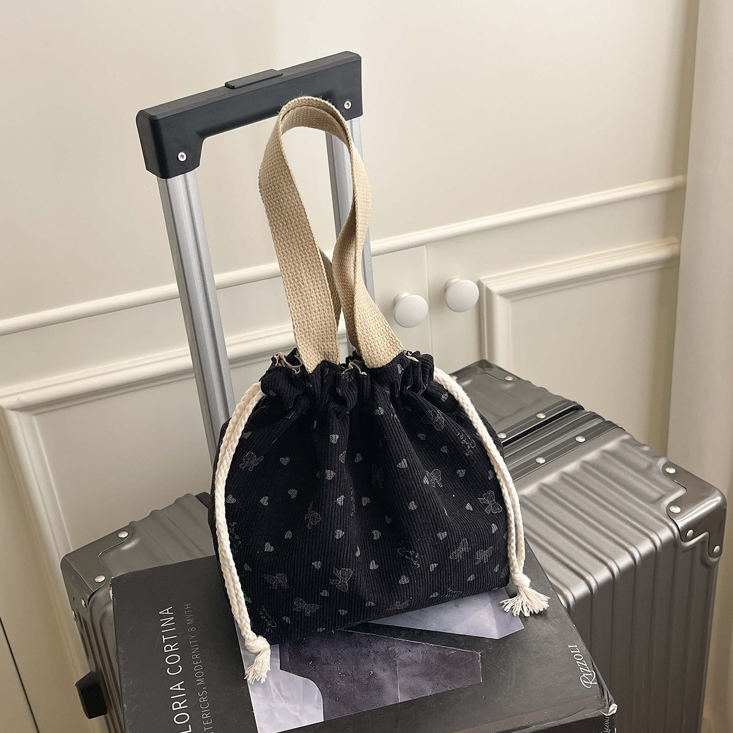 WoTextured Drawstring Mini Tasche Brehn