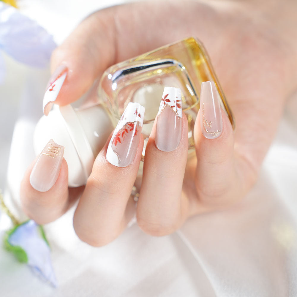 Elegantes Florales Press-On Nageldesign Brehn