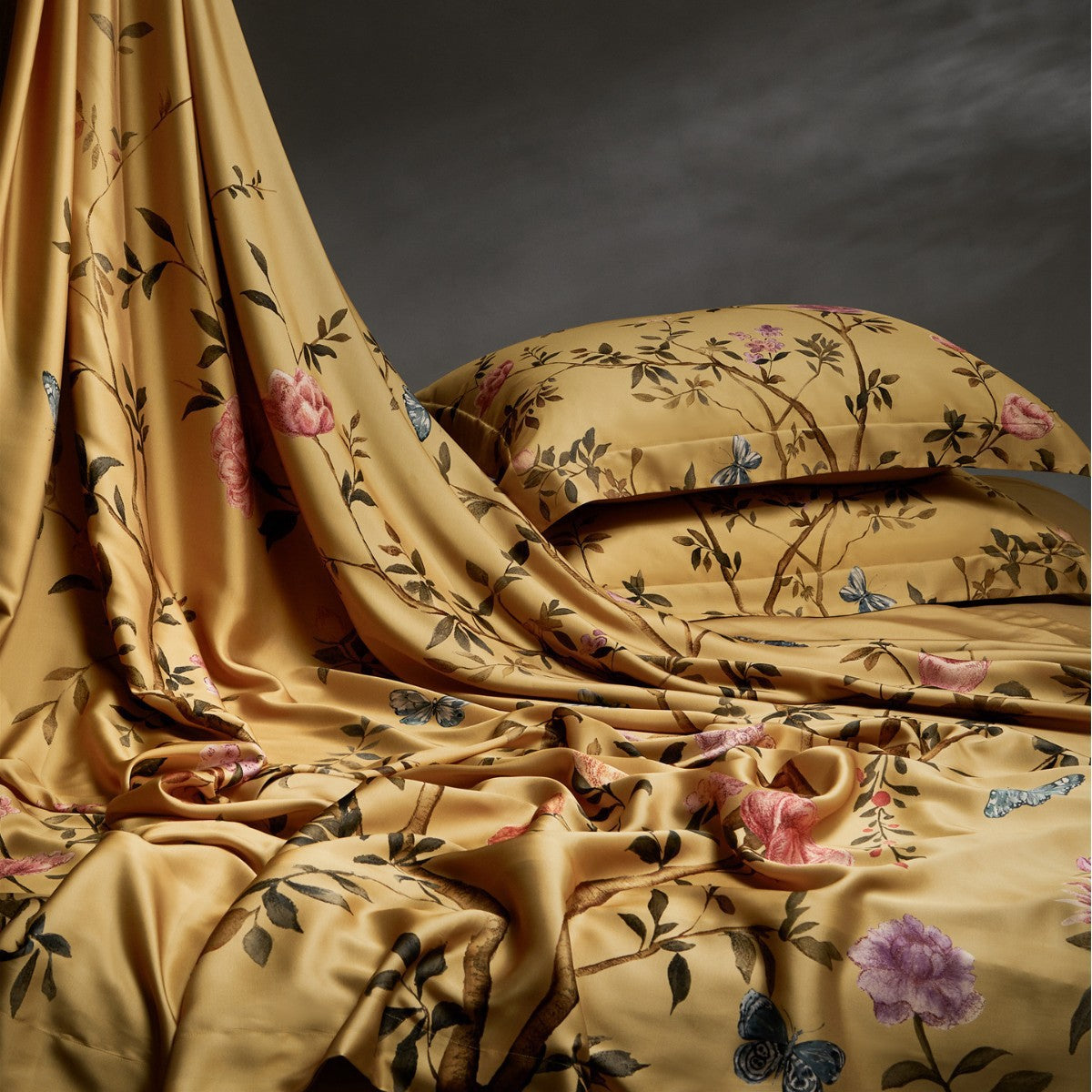 Blumen-Aquarell Satin-Feel Wendebettbezug Set mit botanischem Druck & Paspel-Kissenbezügen