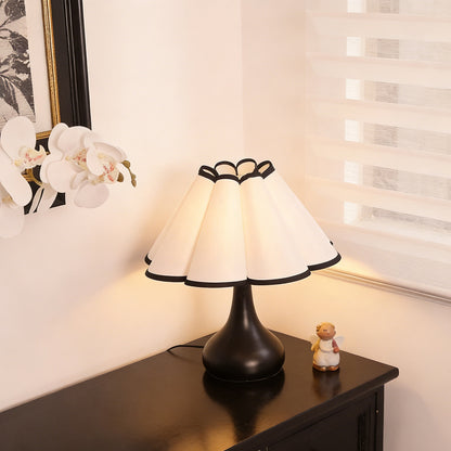 Dekorative Tischlampe