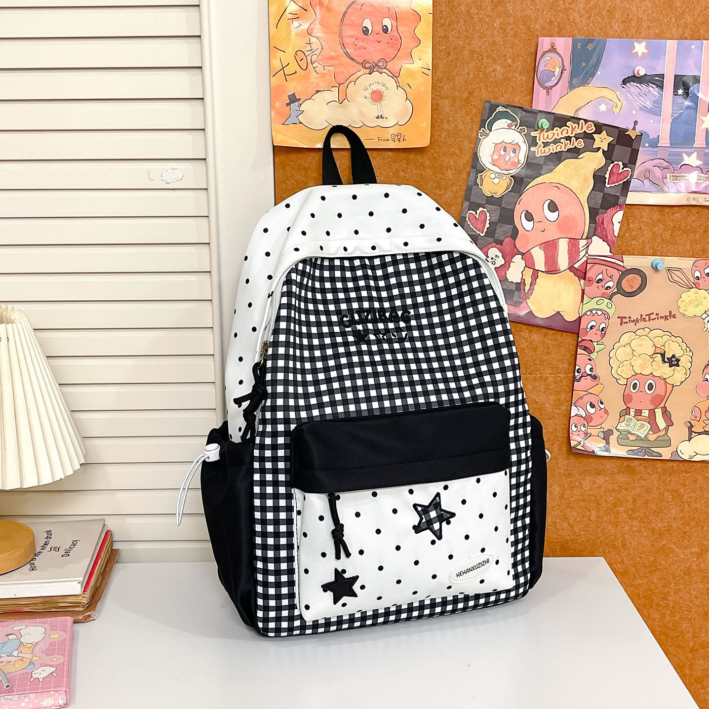 Niedlicher Charakter-Themen-Schulrucksack