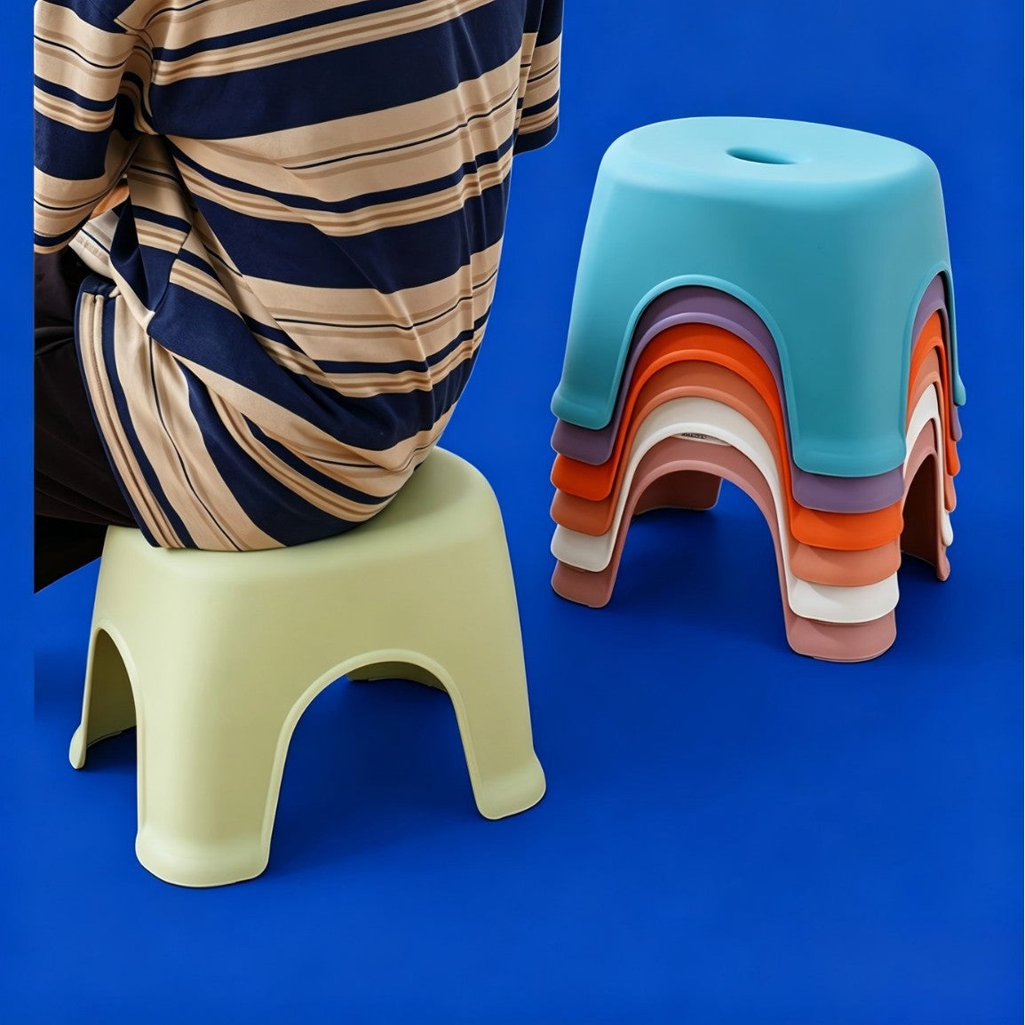 Funktionaler Hocker Brehn