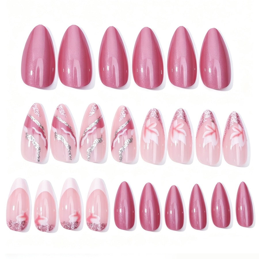Kunstnagelset mit floralen Mustern und Glitzerelementen Brehn