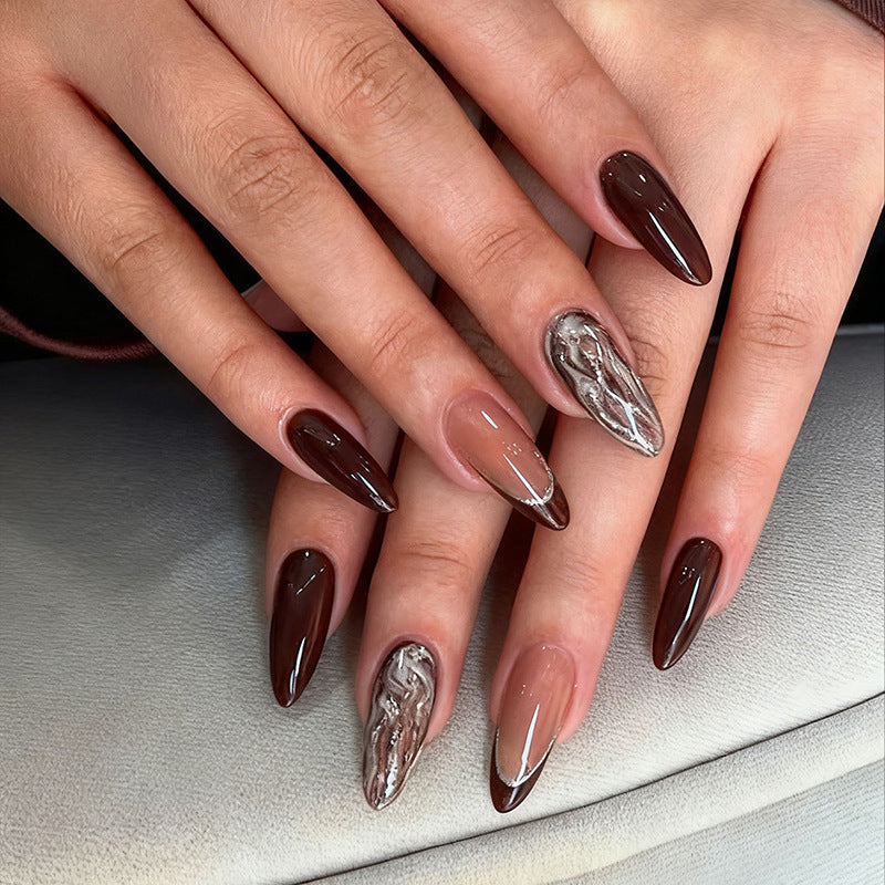 Kunstnagelsticker Set mit eleganten Designs Brehn
