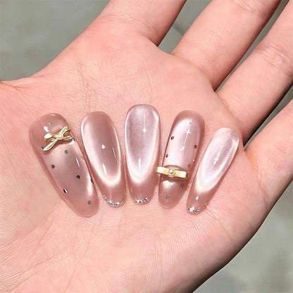 Kunstnagelset mit eleganten Glitzer-Akzenten Brehn