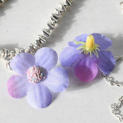 Glitzernde Blumen-Haaraccessoires