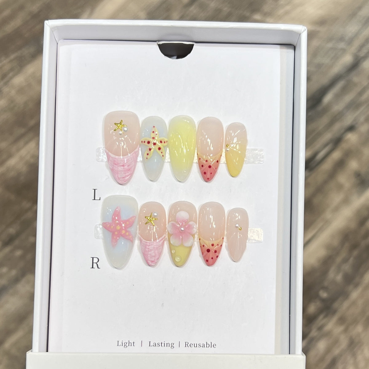 Sommer-inspiriertes Press-On Nagelkunstset Brehn