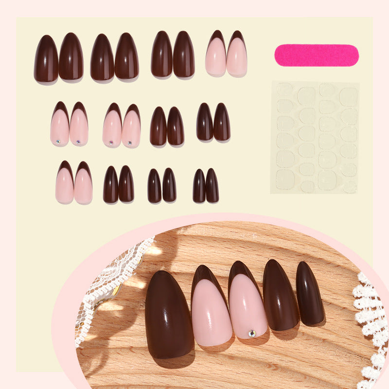 Press-On Nail Art Set mit eleganten Französischen Tipps Brehn